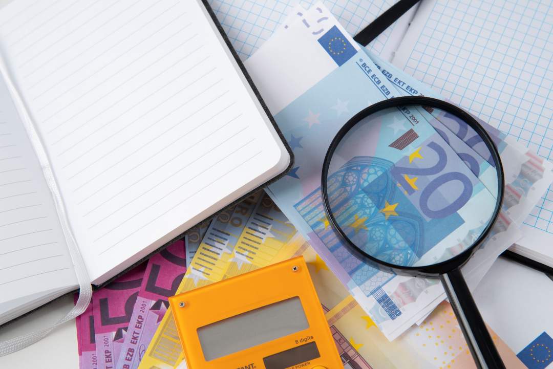 Loans in Europe: Complete Guide for Expats, Tourists & Locals (2025)