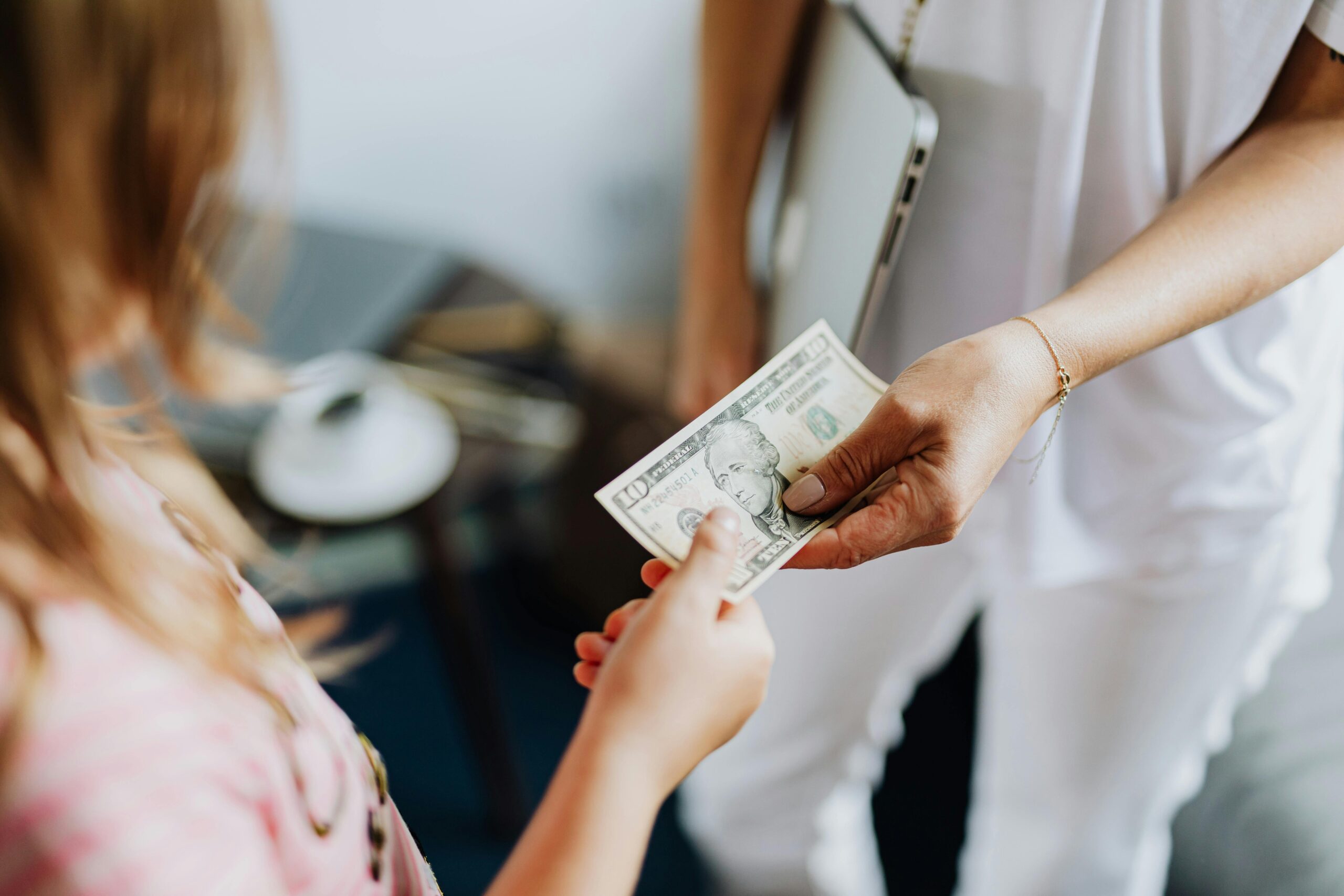 Instant Online Loans in Europe: How to Get Approved in 24 Hours (2025)